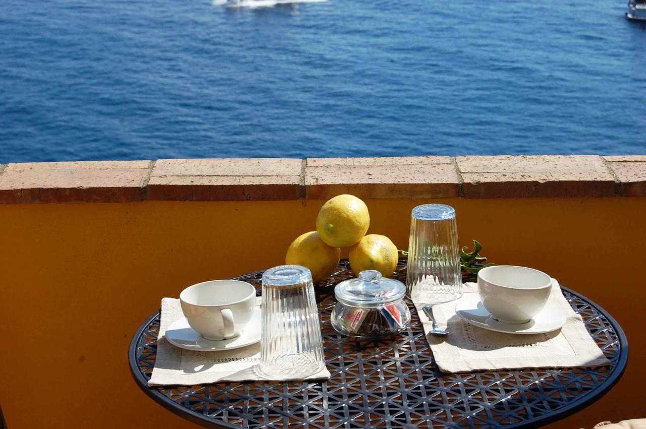 La Terrazza Sul Mare Bed & Breakfast Капри Екстериор снимка